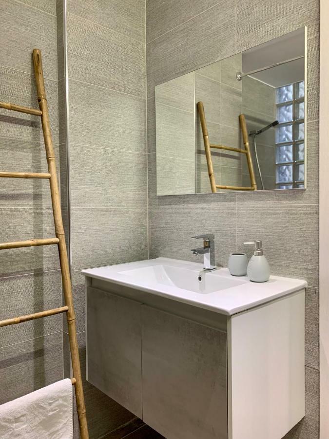 Xsoma Flats "Twins" Apartment Солун Екстериор снимка